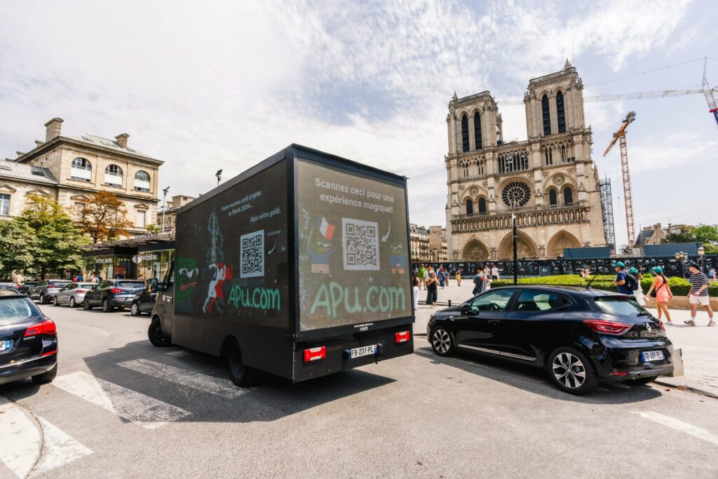 LED truck Paris Marketing
